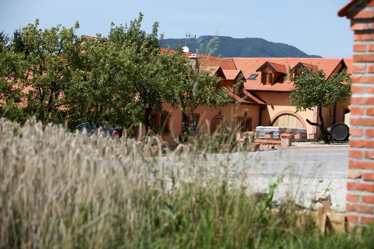 B&B Kolaric Jastrebarsko Exteriör bild